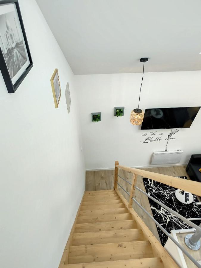 Sublime Appart Renove Duplex Centre Ville 4Pers Wifi Saint-Quentin  Exterior foto
